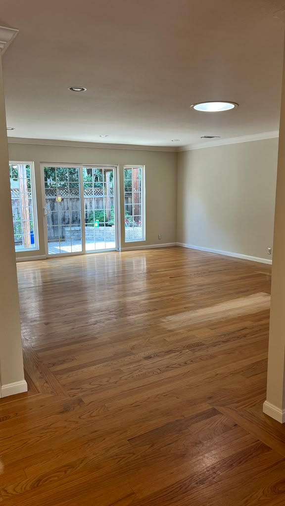 Instalación de Piso de Madera AJJ Flooring